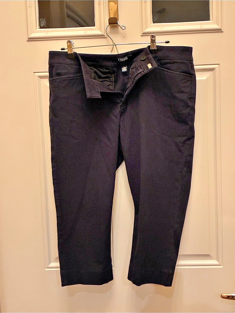 Chaps Cropped Straight Leg Pants in Black size 12